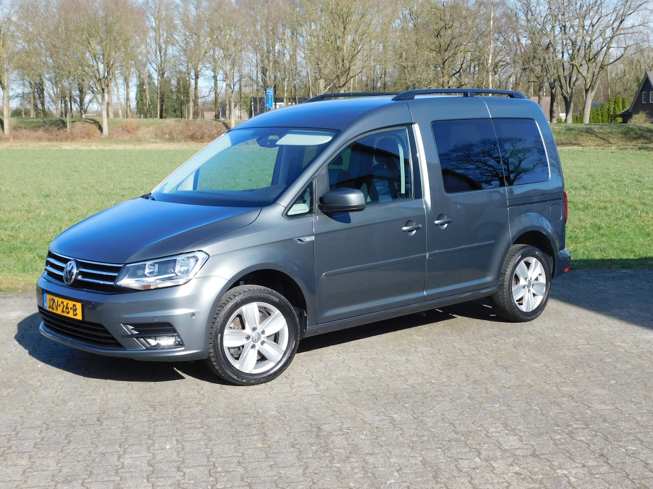 Volkswagen Caddy - 1.4 TSI/DSG Cruise, Carplay, Camera - AutoWereld.nl