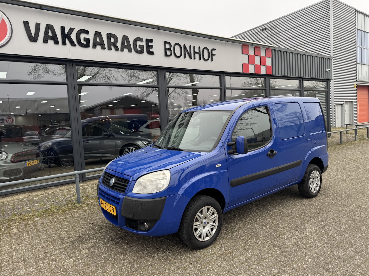 Fiat Doblò Cargo - Fiat doblo GRIJSKENTEKEN BENZINE - AutoWereld.nl