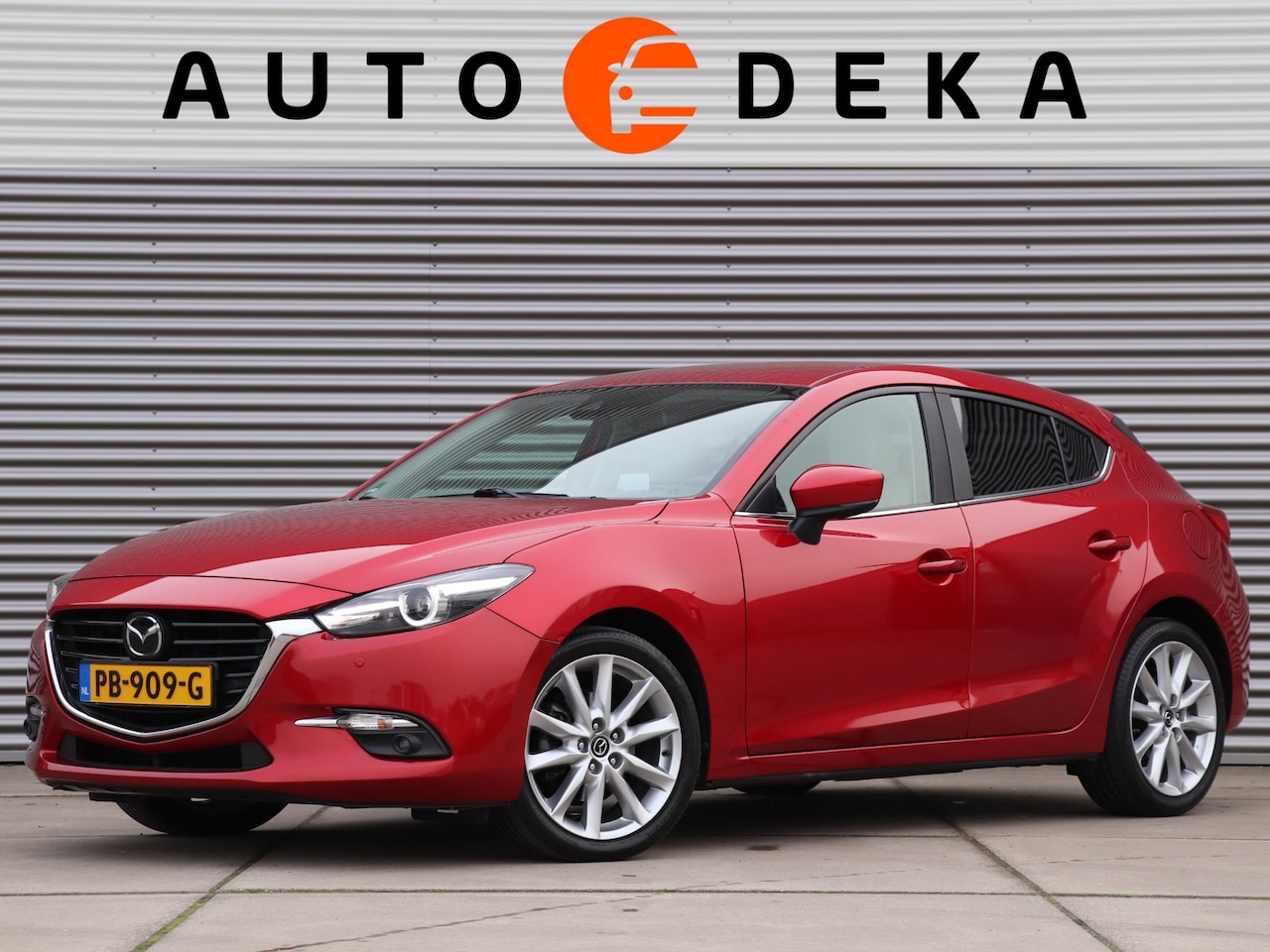 Mazda 3 - 2.0 SkyActiv-G 120 GT-M Automaat *Leder*ACC*Bose* - AutoWereld.nl