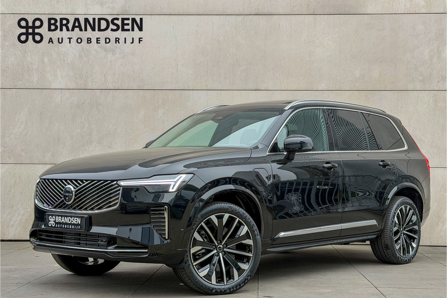 Volvo XC90 - 2.0 T8 Plug-in hybrid AWD Ultra Bright Pano-Keyless-Head up-360-H&K - AutoWereld.nl