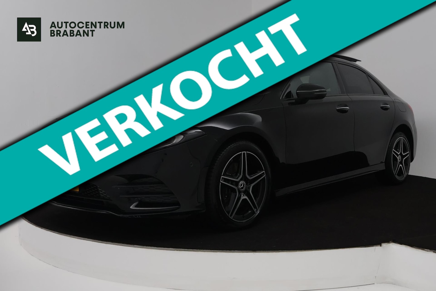 Mercedes-Benz A-klasse - 250 e Business Solution AMG Limited (SFEERVERLICHTING, PANORAMADAK, CAMERA, STOELVERWARMIN - AutoWereld.nl