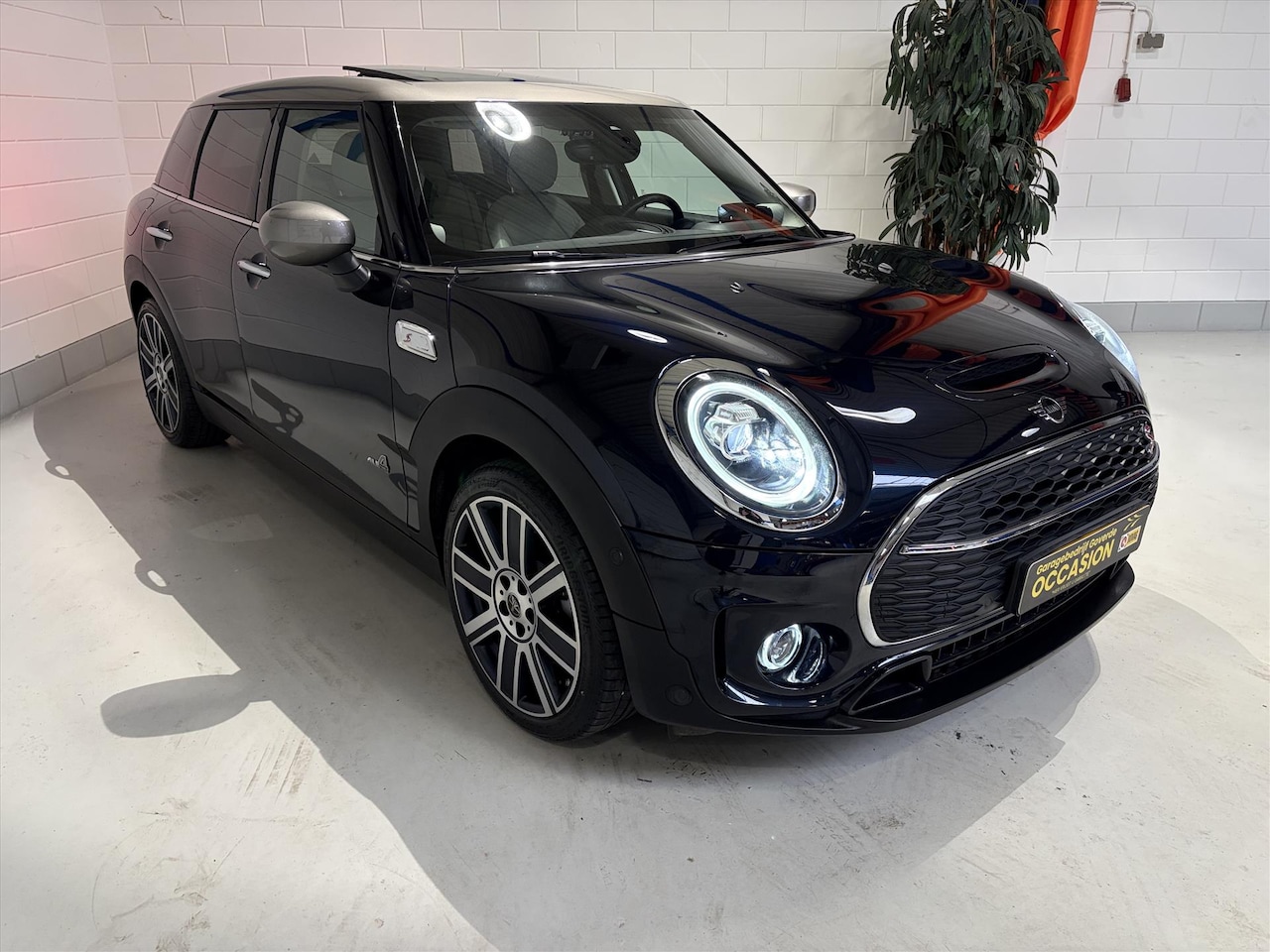 MINI Clubman - Mini (f54) 2.0T Cooper S 192pk ALL4 Aut8, Camera, Pano, H/K, 25dkm! - AutoWereld.nl