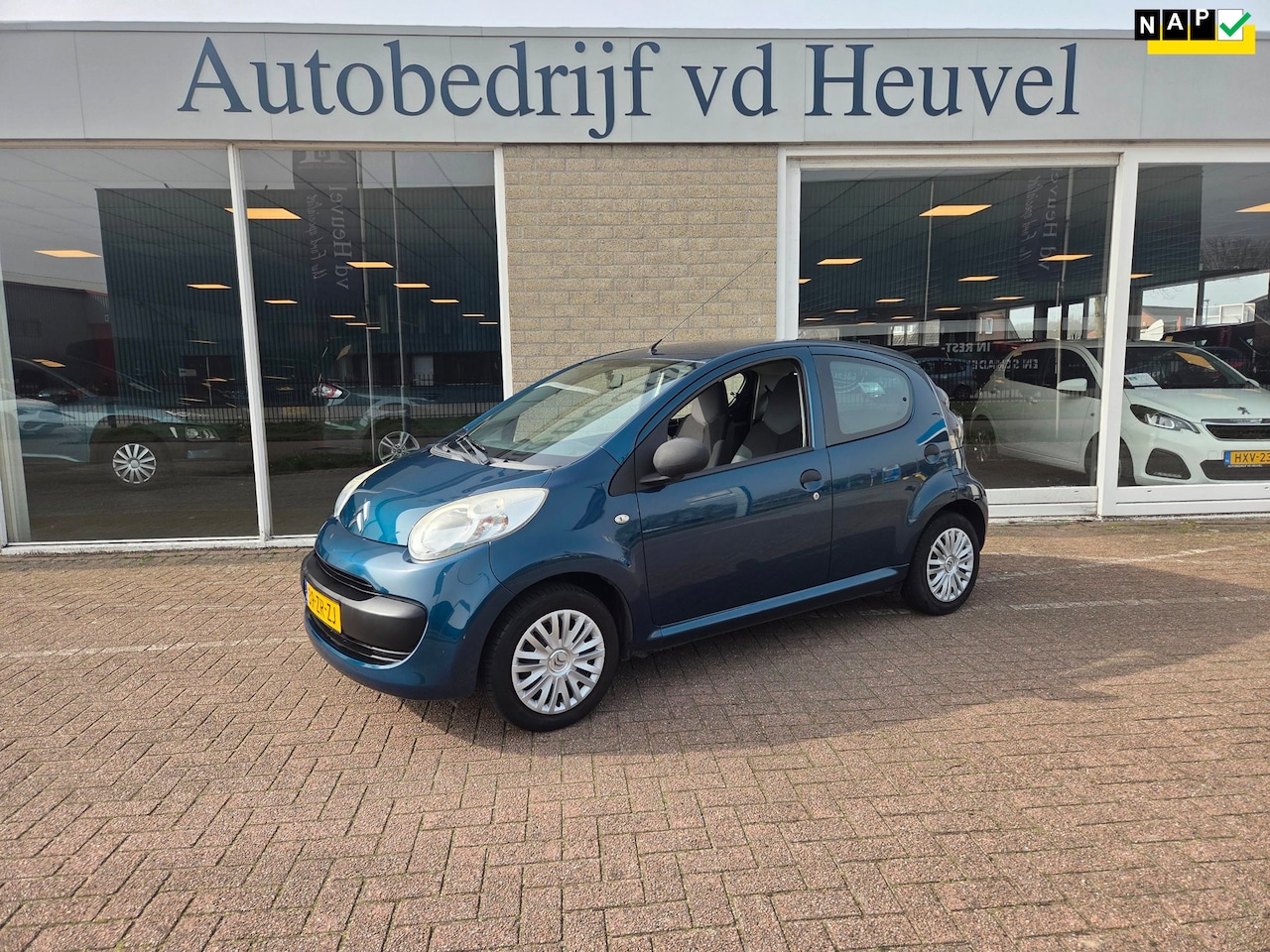 Citroën C1 - 1.0-12V NAP! NIEUWE APK! 5deurs * Bluetooth * 1e eigenaar - AutoWereld.nl