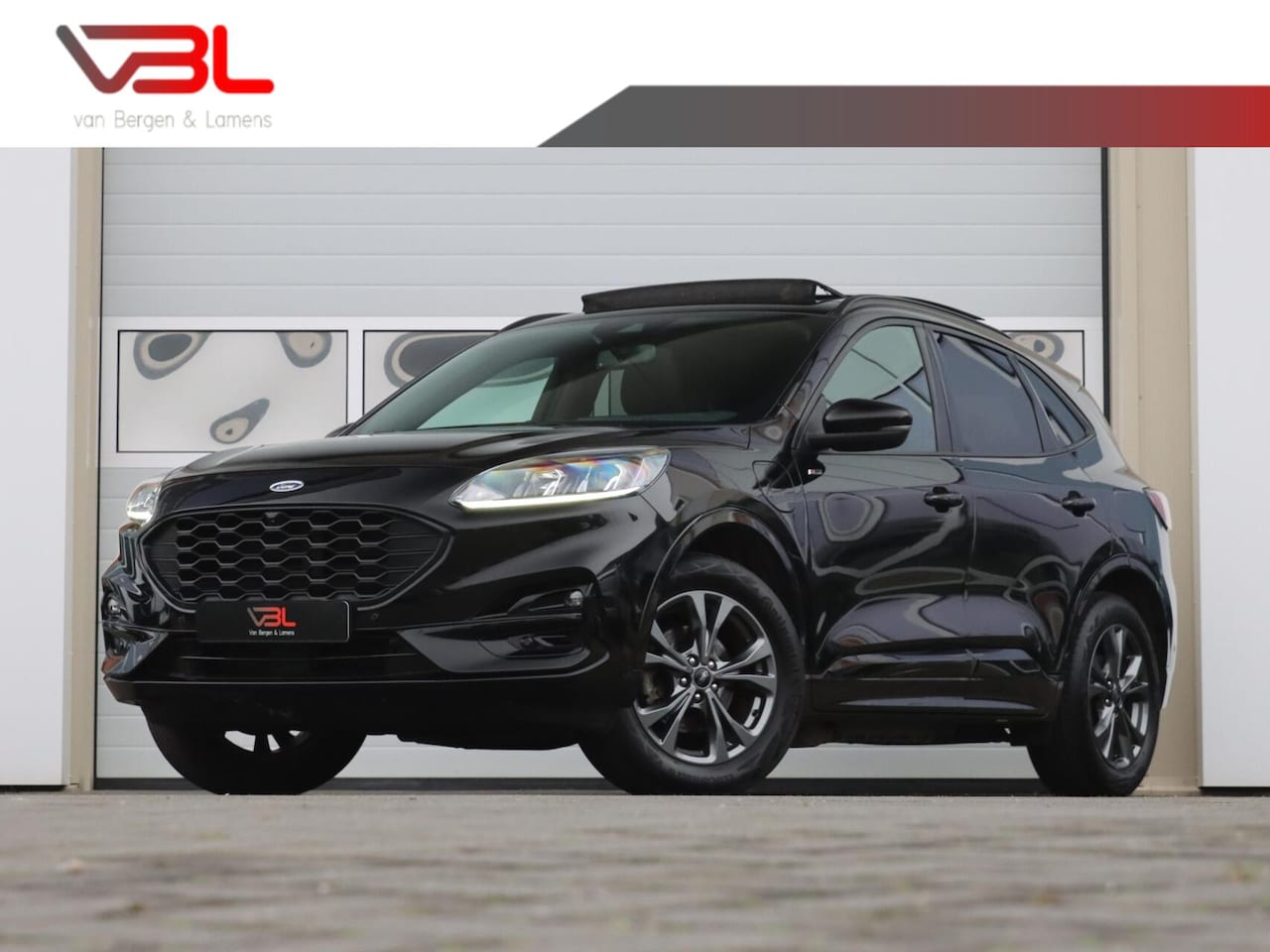 Ford Kuga - 2.5 PHEV 225PK ST-Line X | Panoramadak | Trekhaak | SOH 87% - AutoWereld.nl