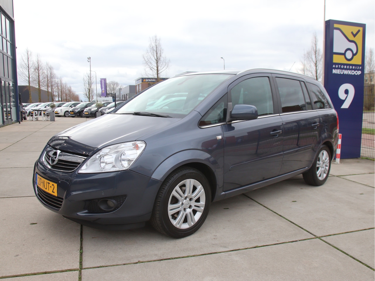 Opel Zafira - 1.8 Cosmo 7 Persoons, Half Leder, 2x PDC, Navi Prijspakker! - AutoWereld.nl
