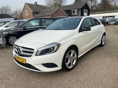 Mercedes-Benz A-klasse - 180 Ambition - Parkeersensoren - Stuurwielbediening - Cruise Control - Climate Control