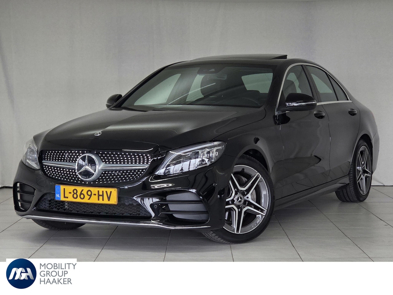 Mercedes-Benz C-klasse - 180 Premium Pack | AMG-Line | Schuif-Kanteldak | Apple-Android | Dealeronderhouden - AutoWereld.nl