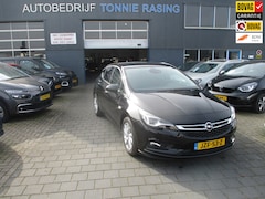 Opel Astra - 1.6 Innovation, automaat, 200 pk