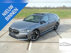 Skoda Superb Combi - 1.5 TSI PHEV Sportline | PANO | TREKHAAK | 19" TORCULAR VELGEN | DCC | HEAD-UP DISPLAY