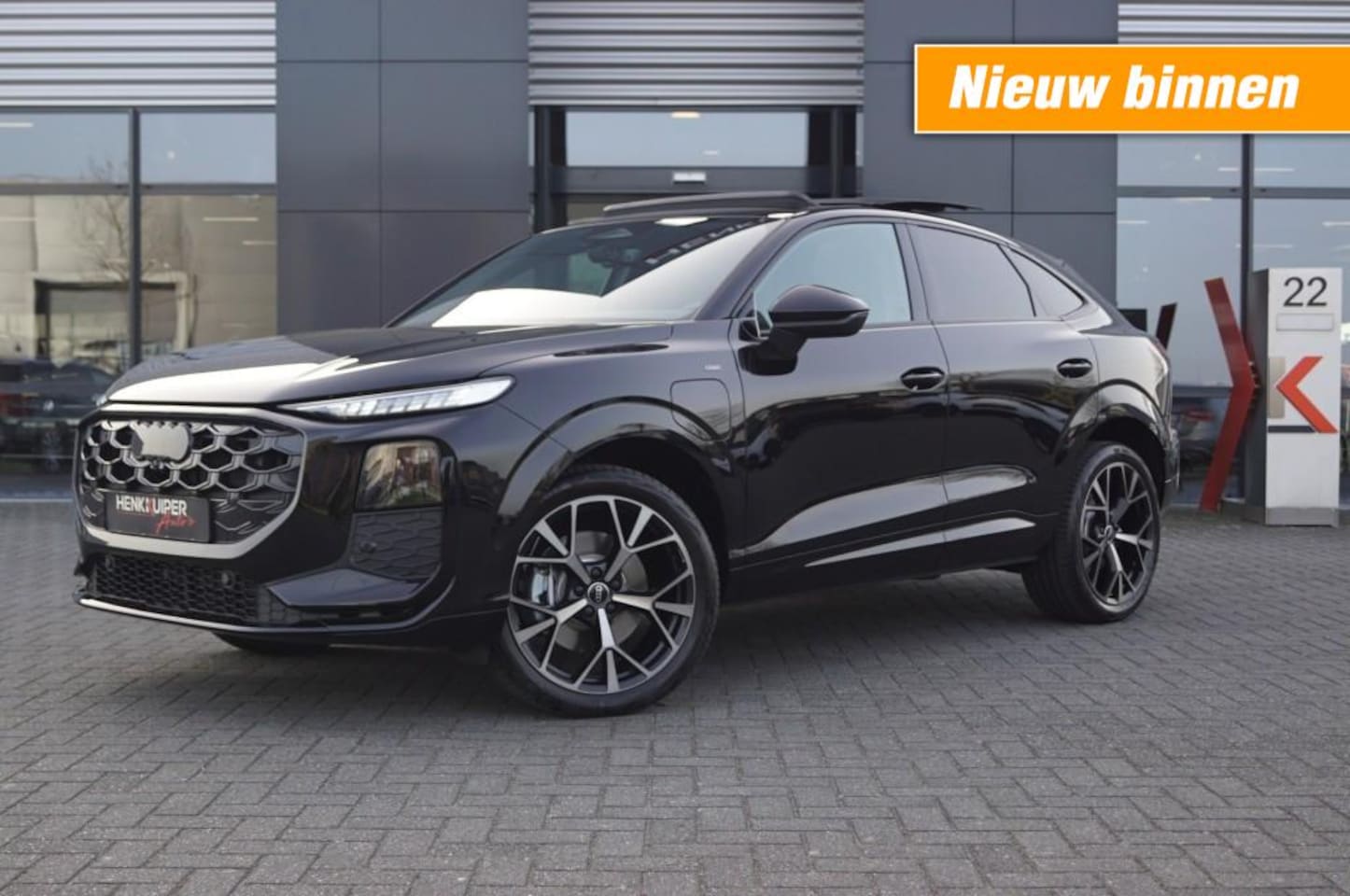 Audi Q3 Sportback - e-Hybrid S-Line 272pk/Panodak/Camera/20 Inch LM/Trekhaak wegklb./ - AutoWereld.nl