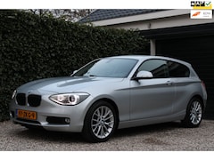 BMW 1-serie - 116i Business+ | Automaat | Navi | Xenon | Stoelverwarming | Leer