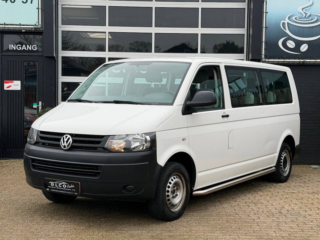 Volkswagen Transporter Kombi - 2.0 TDI L2H1 Trendline 9P /Airco ExBPM-ExBTW - AutoWereld.nl