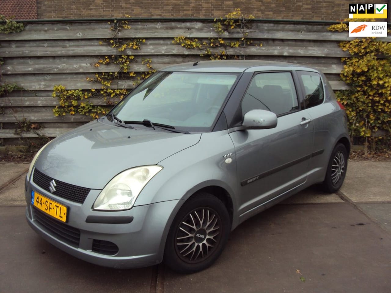 Suzuki Swift - 1.5 GLS 1.5 GLS - AutoWereld.nl