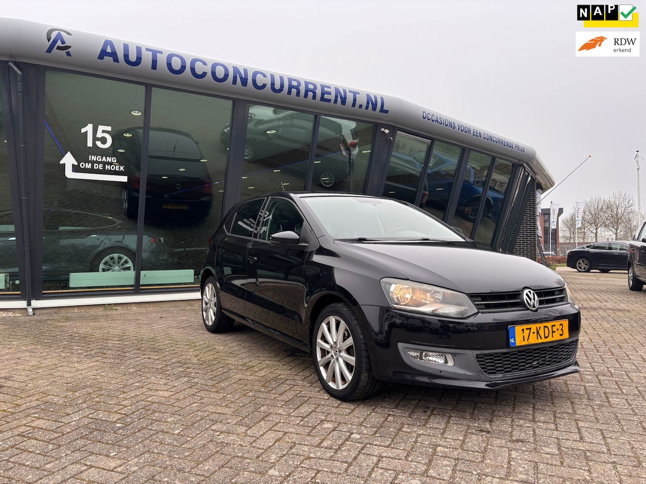 Volkswagen Polo - 1.4-16V Comfortline 1.4-16V Comfortline, Automaat met wat werk. - AutoWereld.nl