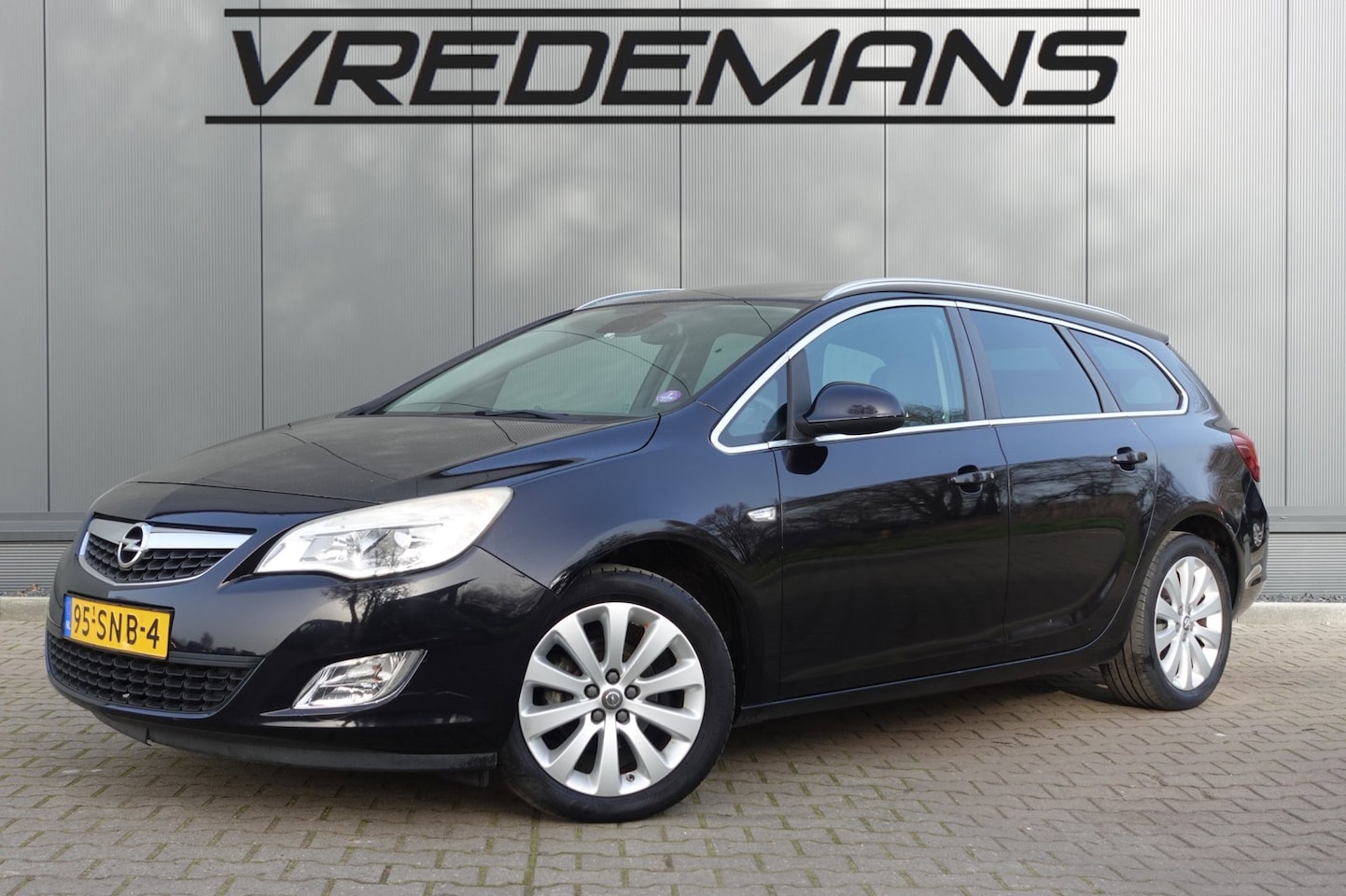 Opel Astra Sports Tourer - 1.4 Turbo Cosmo STOEL-STUURVERW./NAVI - AutoWereld.nl