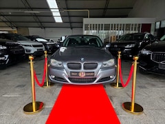 BMW 3-serie - 320D EURO5 Facelift SEDAN LIMOUSINE 2010