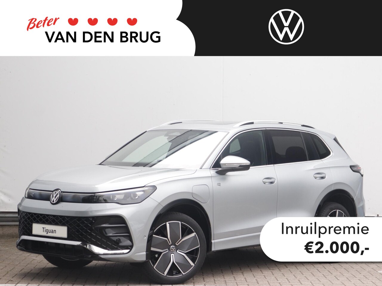 Volkswagen Tiguan - R-Line-Edition 1.5 eHybrid 200 kW / 272 pk SUV 6 v Trekhaak | Panorama | Stoelverwarming | - AutoWereld.nl