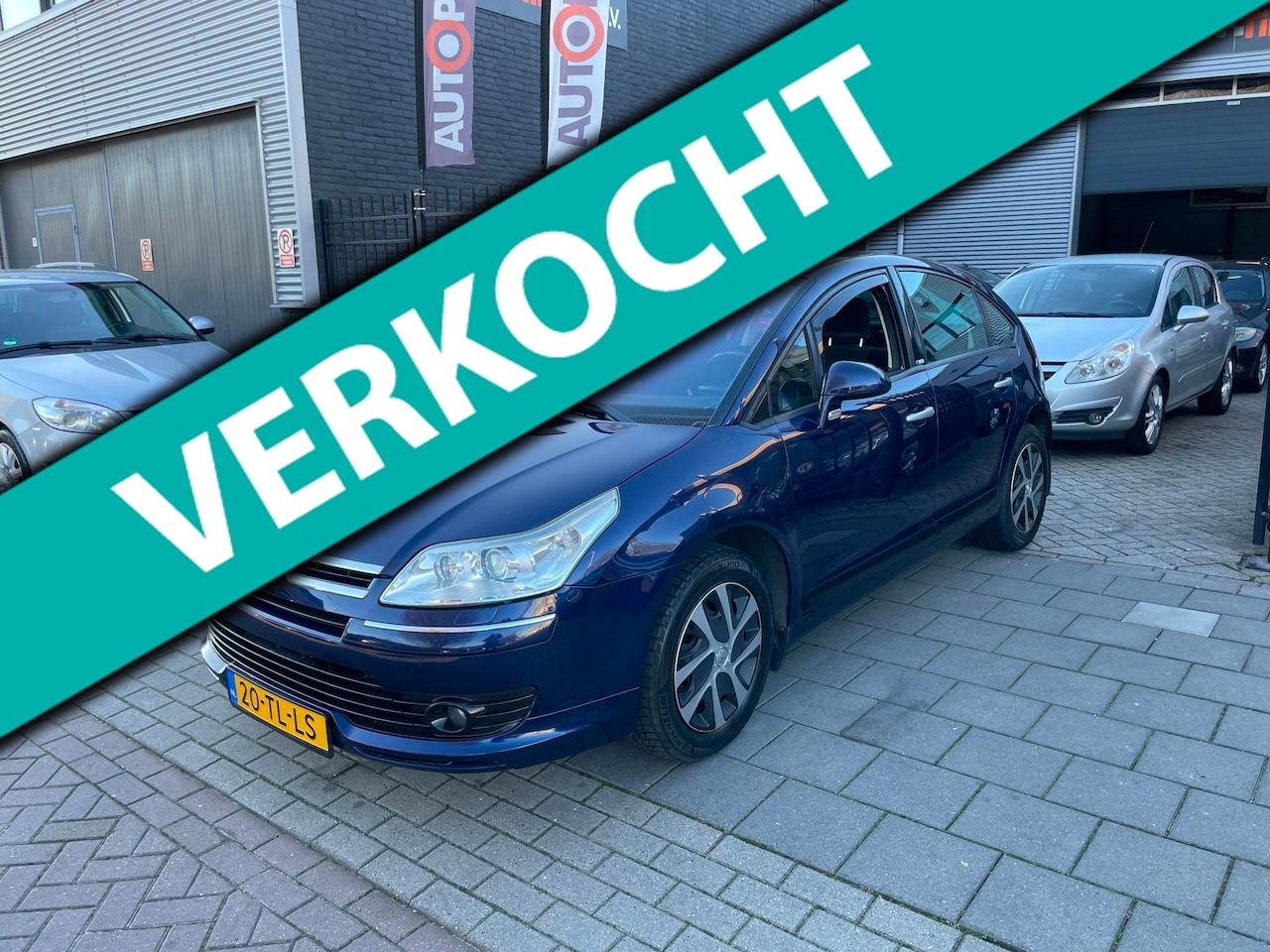 Citroën C4 - 2.0-16V Exclusive Trekhaak Pano Airco PDC NAP APK - AutoWereld.nl