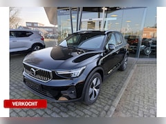 Volvo XC40 - 1.5 T4 Plug-in hybrid Core Bright * Climate * Lightning * Rijbereik tot 53km WLTP