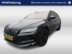 Skoda Superb Combi - 1.4 TSI iV 218pk Sportline Business DSG Automaat Panoramadak / Navigatie / Camera / LED ve