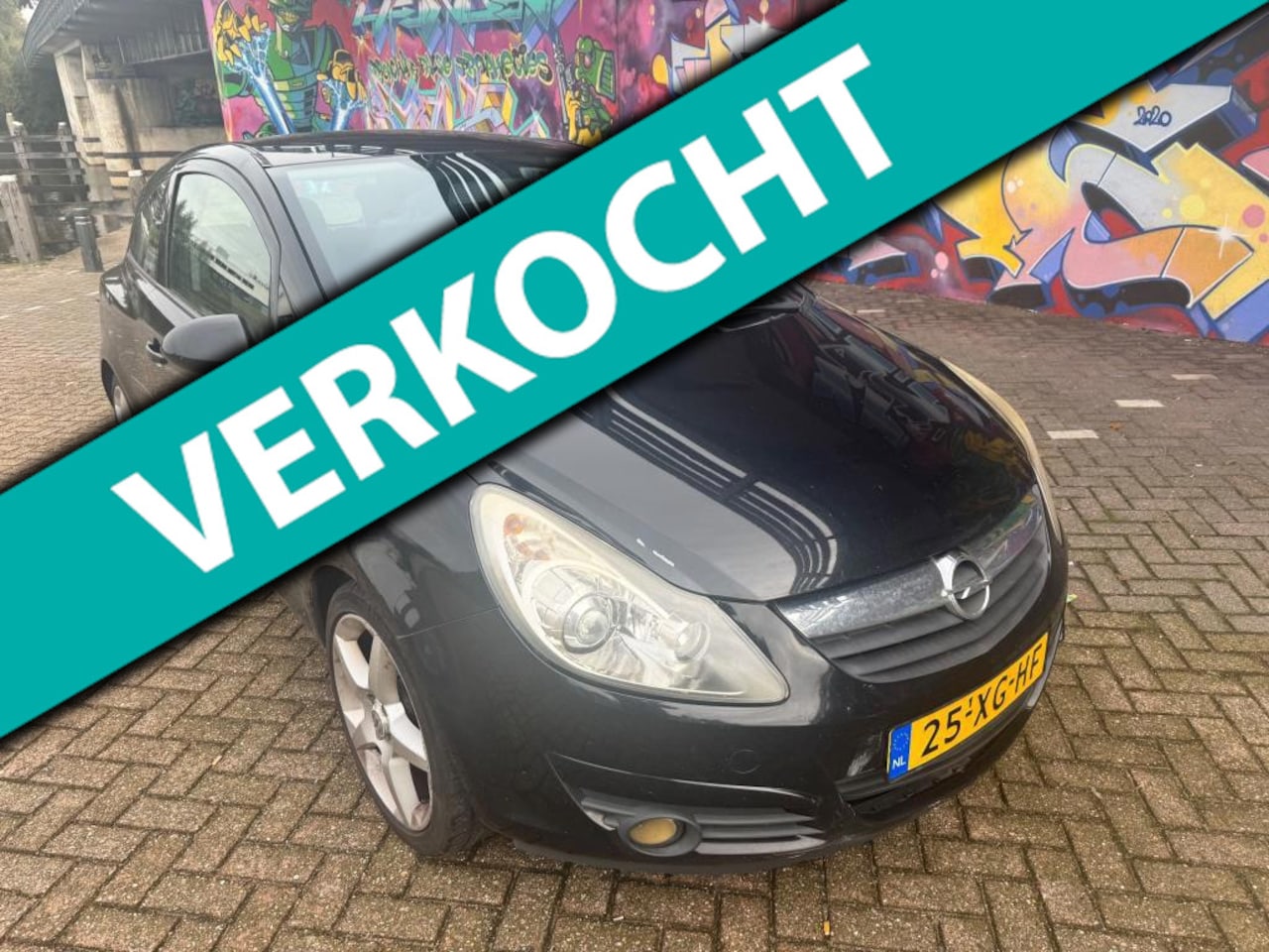 Opel Corsa - 1.4-16V Business Sport ijskoude airco sport velgen stereo cruise control dikke looks rijd - AutoWereld.nl
