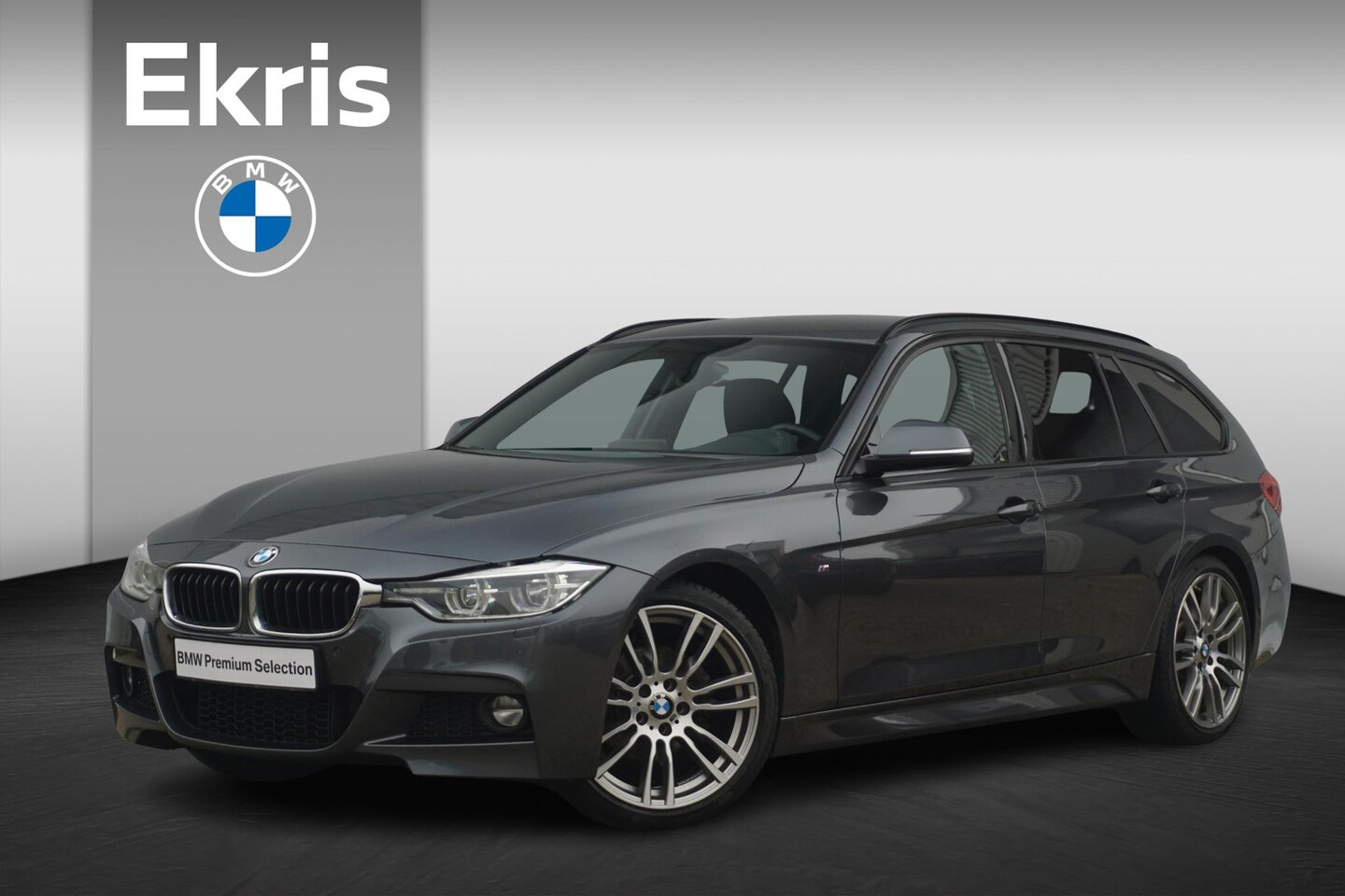 BMW 3-serie Touring - 320i M Sport | Trekhaak / Harman Kardon / Stoel & Stuurwielverwarming / Parkeersensoren Vo - AutoWereld.nl