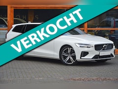 Volvo V60 - T6 Hybride LONG RANGE AWD Plus Dark | Trekhaak | Stoel + Stuur Verwarmd | elektrische stoe