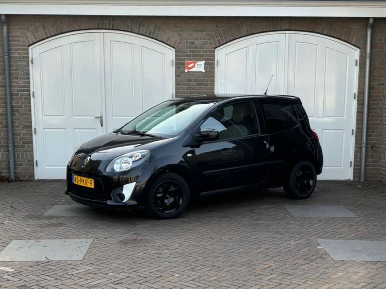 Renault Twingo - 1.2-16V Collection Sportieve look - AutoWereld.nl