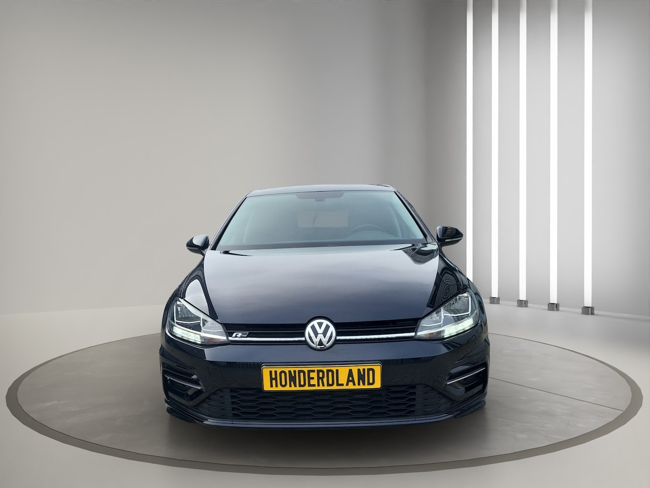 Volkswagen Golf - 1.0 TSI Highline Business R-line - AutoWereld.nl
