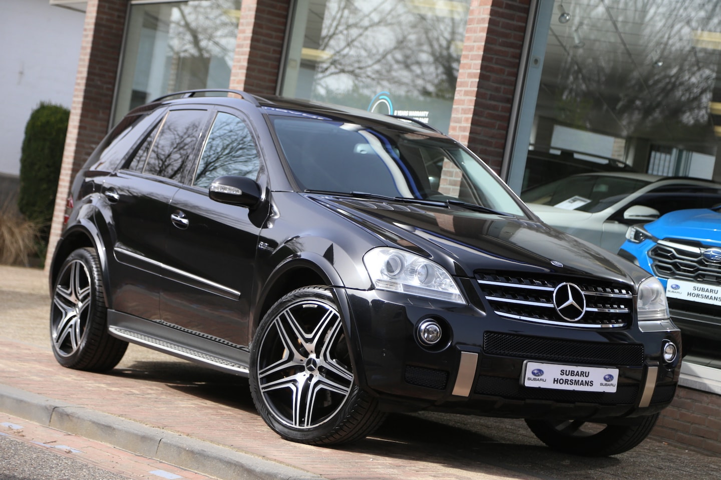 Mercedes-Benz M-klasse - ML AMG 63 Schuifdak Navi Xenon Camera Harman Kardon - AutoWereld.nl