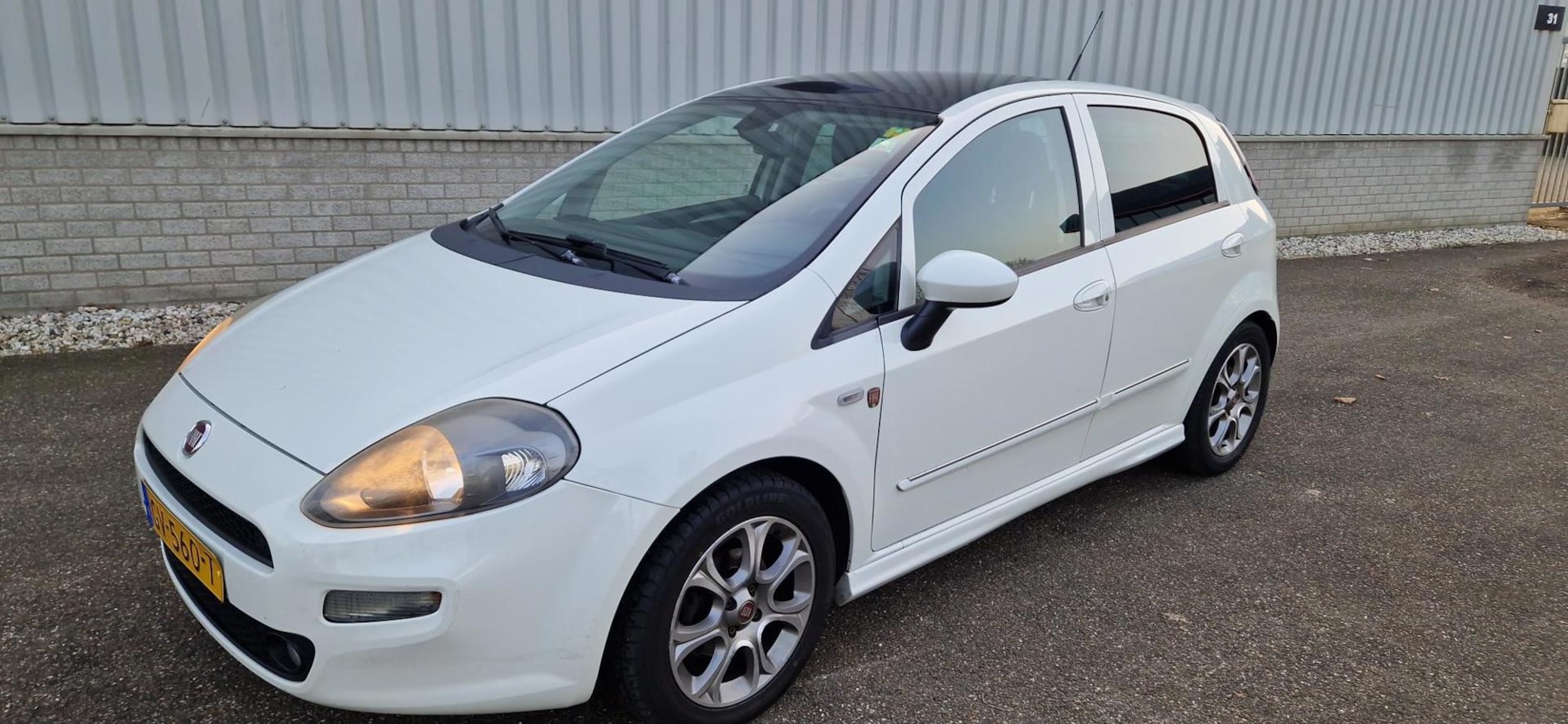 Fiat Punto Evo - 1.3 M-Jet Lounge 1.3 M-Jet Lounge - AutoWereld.nl