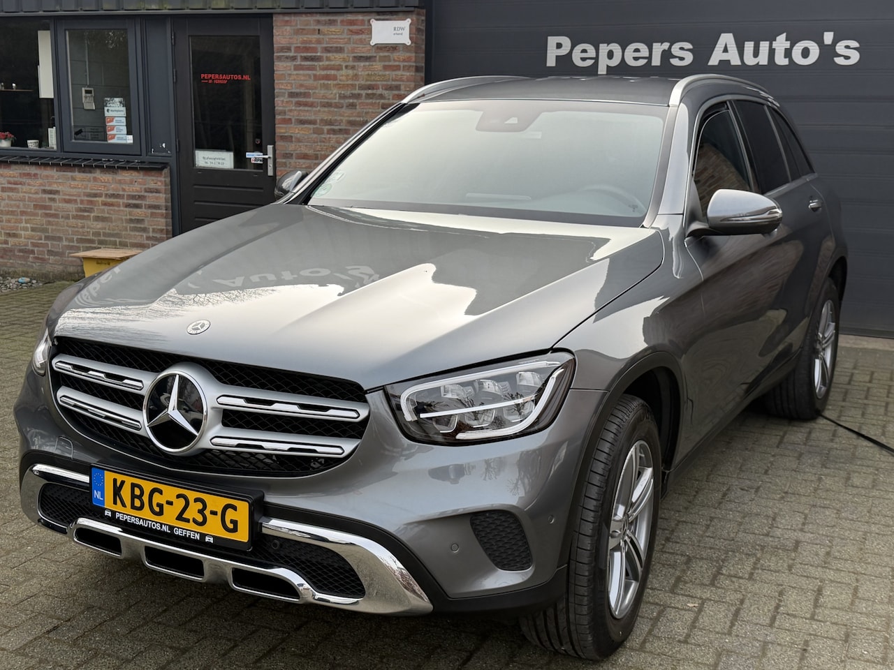 Mercedes-Benz GLC-klasse - plug in hybrid 300e 4MATIC Business Solution navi Cruise contr elc a klep . camera 360 inc - AutoWereld.nl