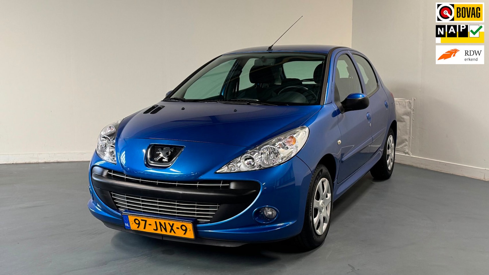 Peugeot 206 - 1.4 XS | NL-AUTO | AIRCO | NIEUWE DISTRIBUTIERIEM | - AutoWereld.nl