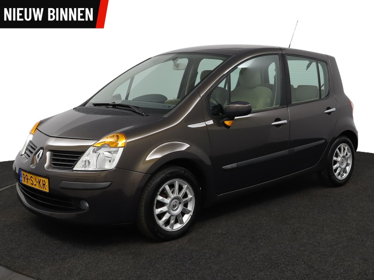 Renault Modus - 1.6-16V Team Spirit 1.6-16V Team Spirit - AutoWereld.nl