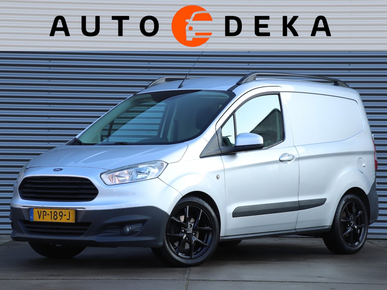 Ford Transit Courier - 1.5 TDCI Trend *Navigatie*Stoelverw.*Parkeersens.* - AutoWereld.nl