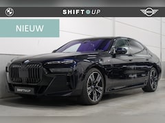 BMW 7-serie - 750e xDrive M-Sport | Bowers & Wilkins | Massage | Skylounge | Tartufo Leder