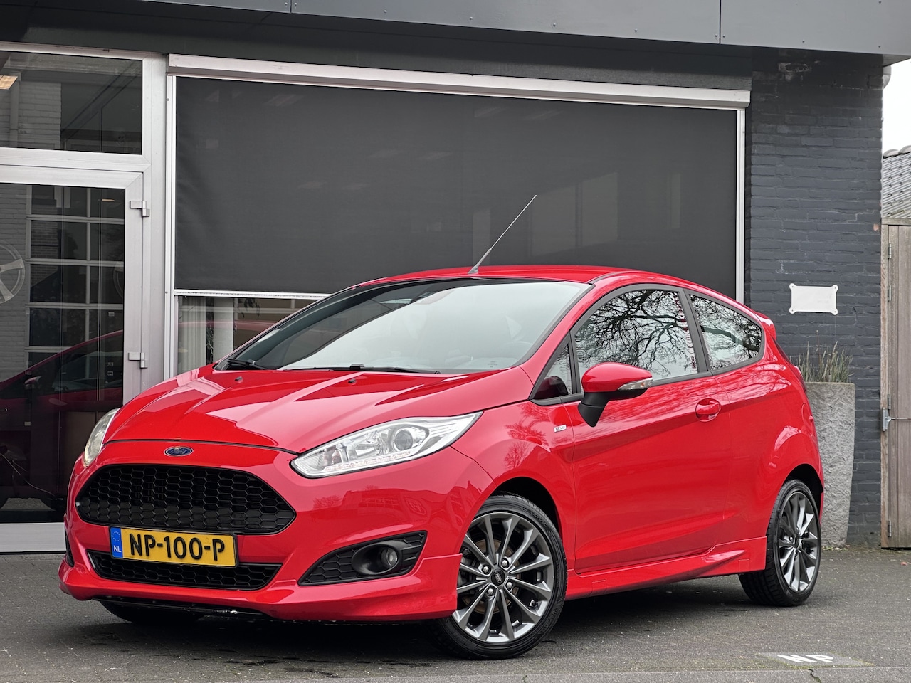 Ford Fiesta - 1.0 EcoBoost ST Line CLIMA / CRUISE / NAVI / STOELVERWARMING - AutoWereld.nl