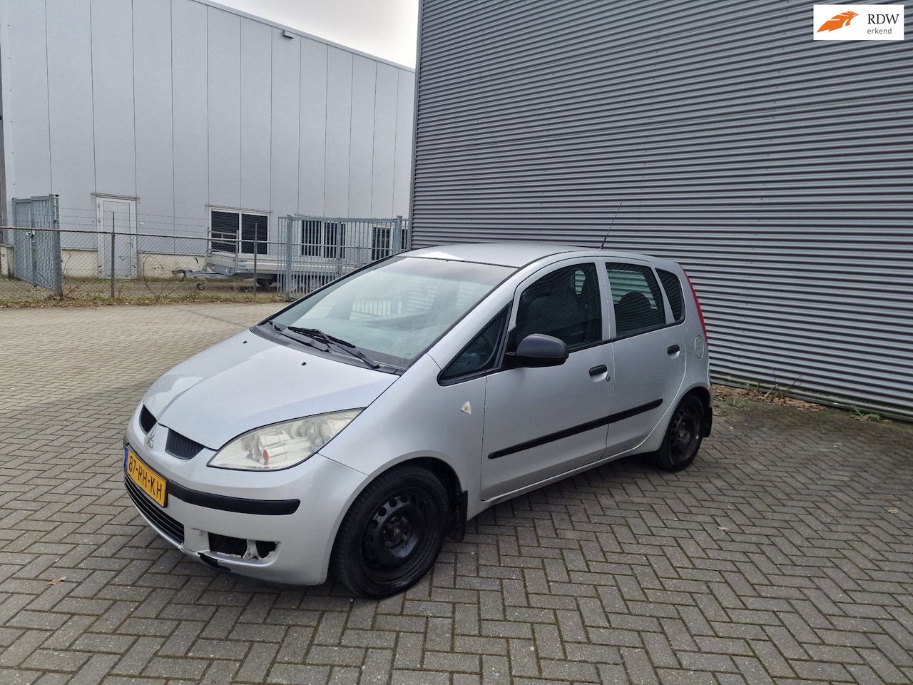Mitsubishi Colt - 1.3 Invite AIRCO TREKHAAK 5 DEUR BOEKJES - AutoWereld.nl