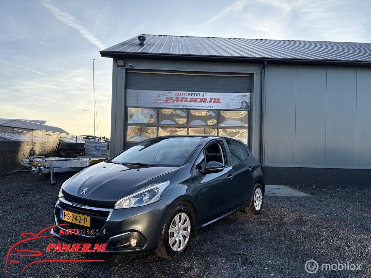 Peugeot 208 - 1.6 BlueHDi "AIRCO+NAVI+CRUISE" - AutoWereld.nl