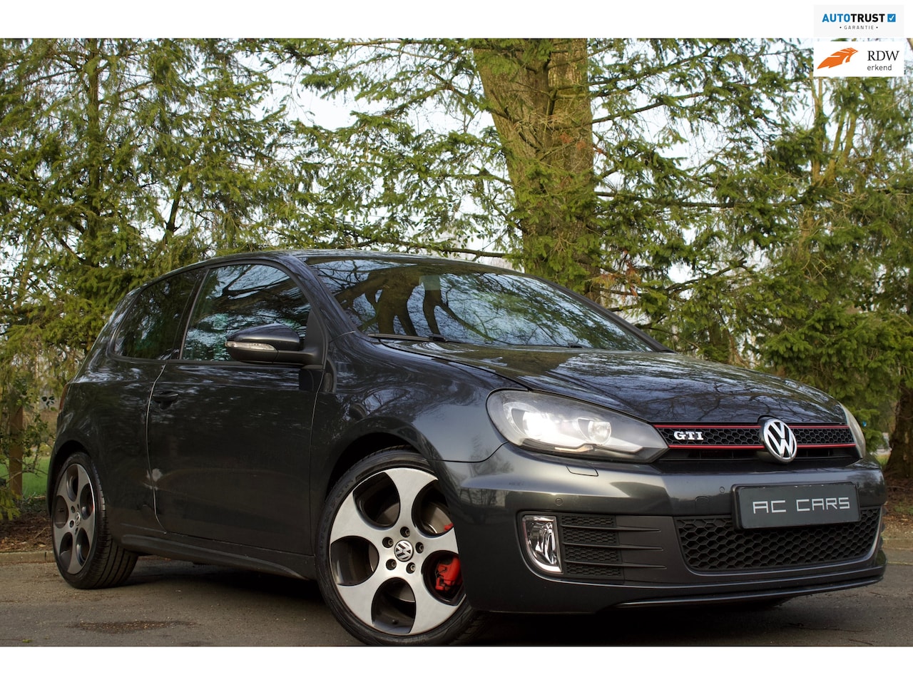 Volkswagen Golf - 6 2.0 GTI 211PK - Navi/PDC/Netjes! - AutoWereld.nl