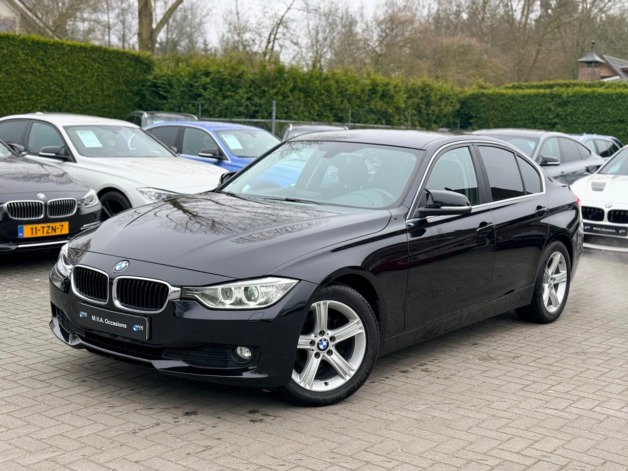 BMW 3-serie - 316i Executive|Nieuwe Ketting + Klepseals|Cruise control|Climate control|Trekhaak|Nette st - AutoWereld.nl