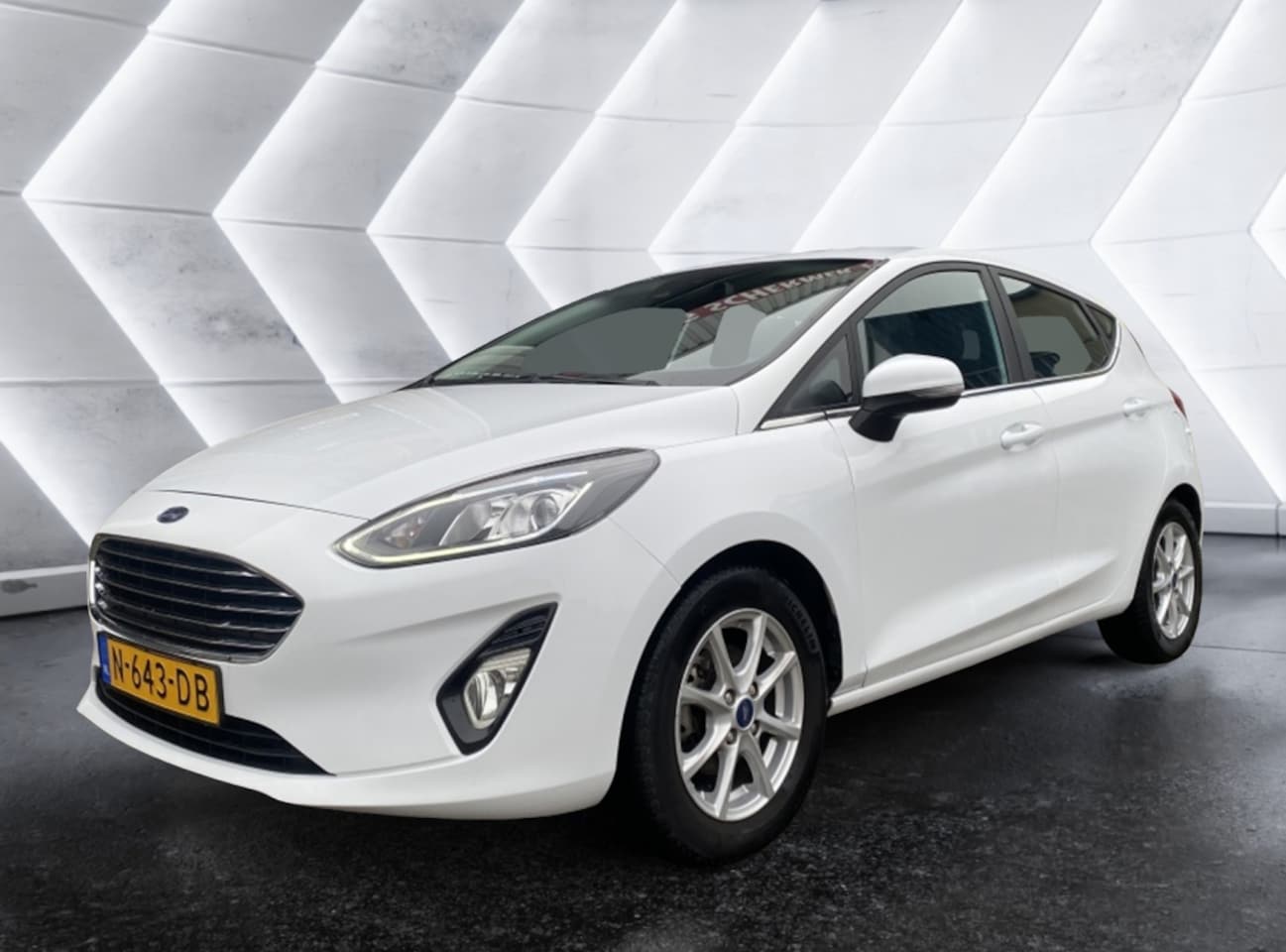 Ford Fiesta - 1.0 EcoB.Hy. Tit. - AutoWereld.nl