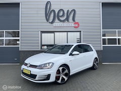 Volkswagen Golf - 2.0 TSI GTI NAP TOPSTAAT