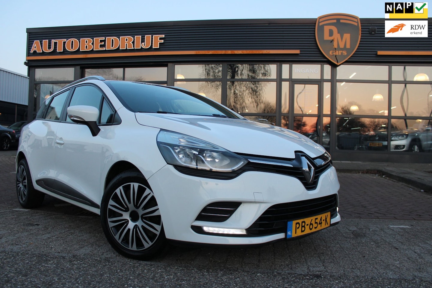 Renault Clio Estate - 0.9 TCe Zen | Navi | Airco | Bose | - AutoWereld.nl