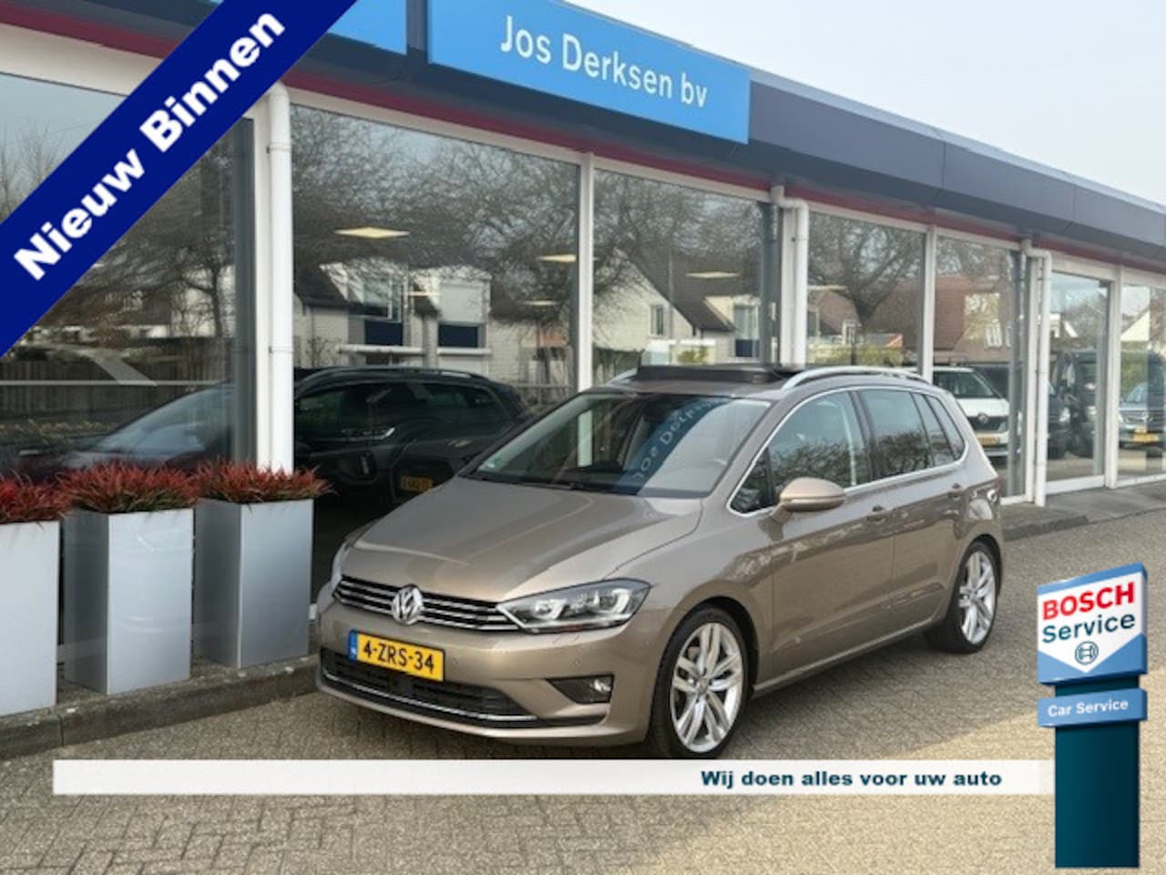 Volkswagen Golf Sportsvan - 1.4 TSI 150pk Highline DSG - Pano | ACC | Camera | Stoelverw. | Massage | Afn. trekhaak - AutoWereld.nl