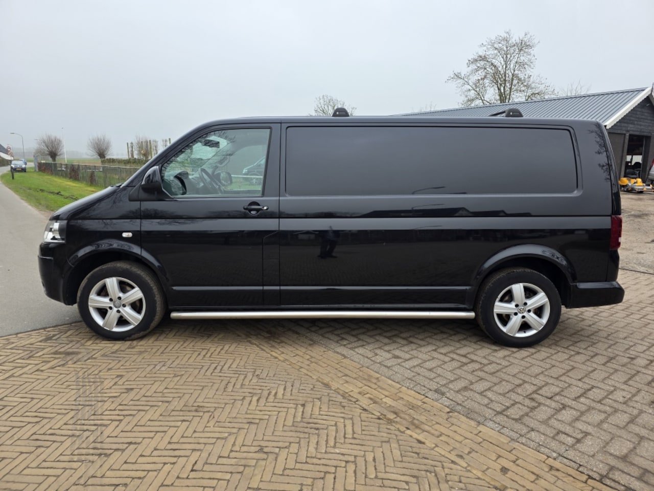 Volkswagen Transporter - 2.0 TDI L2H1 Com. DC - AutoWereld.nl