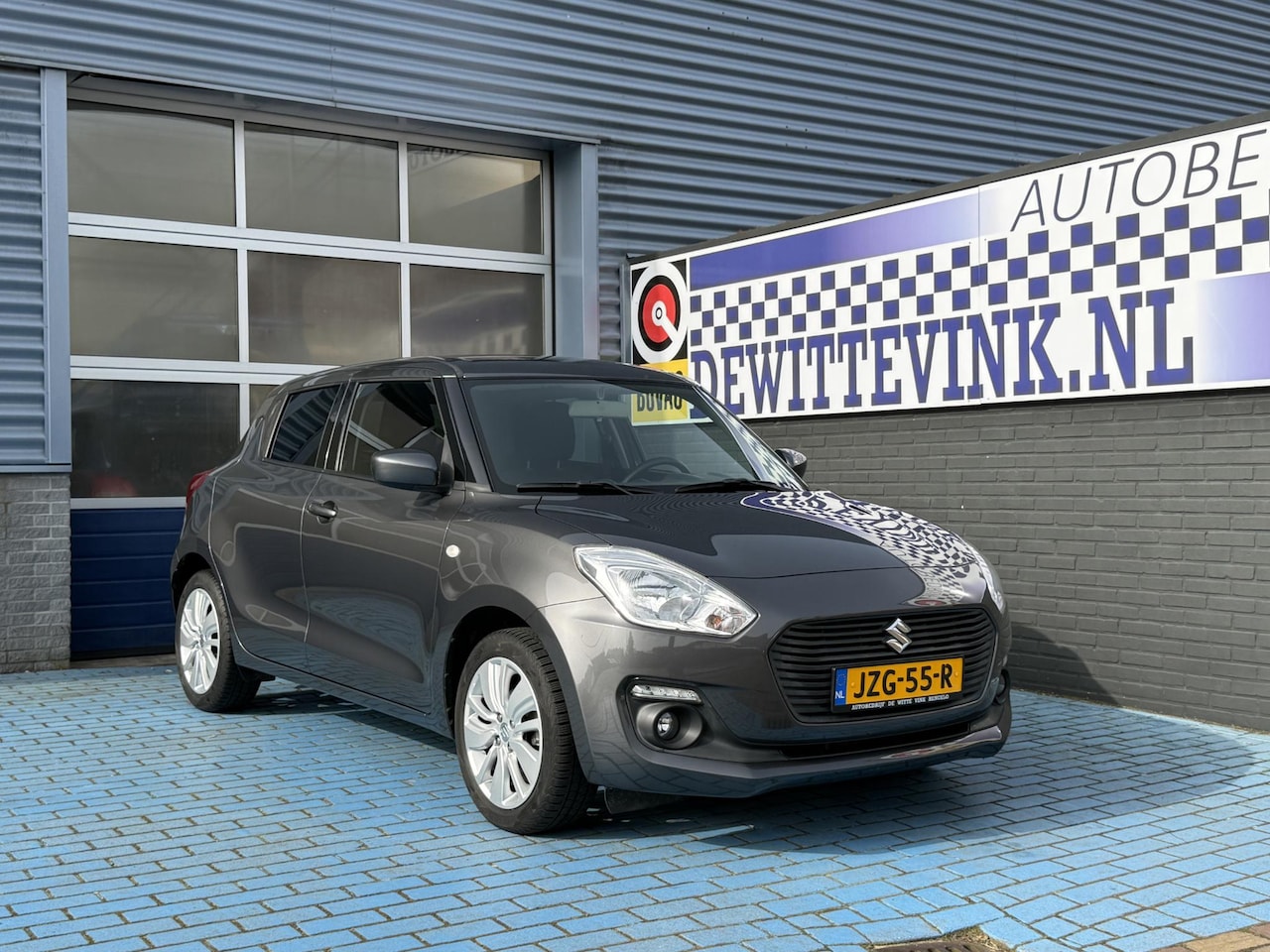 Suzuki Swift - 1.2 5DRS APPLE P-CAM STOELVERW. ALL SEASON - AutoWereld.nl