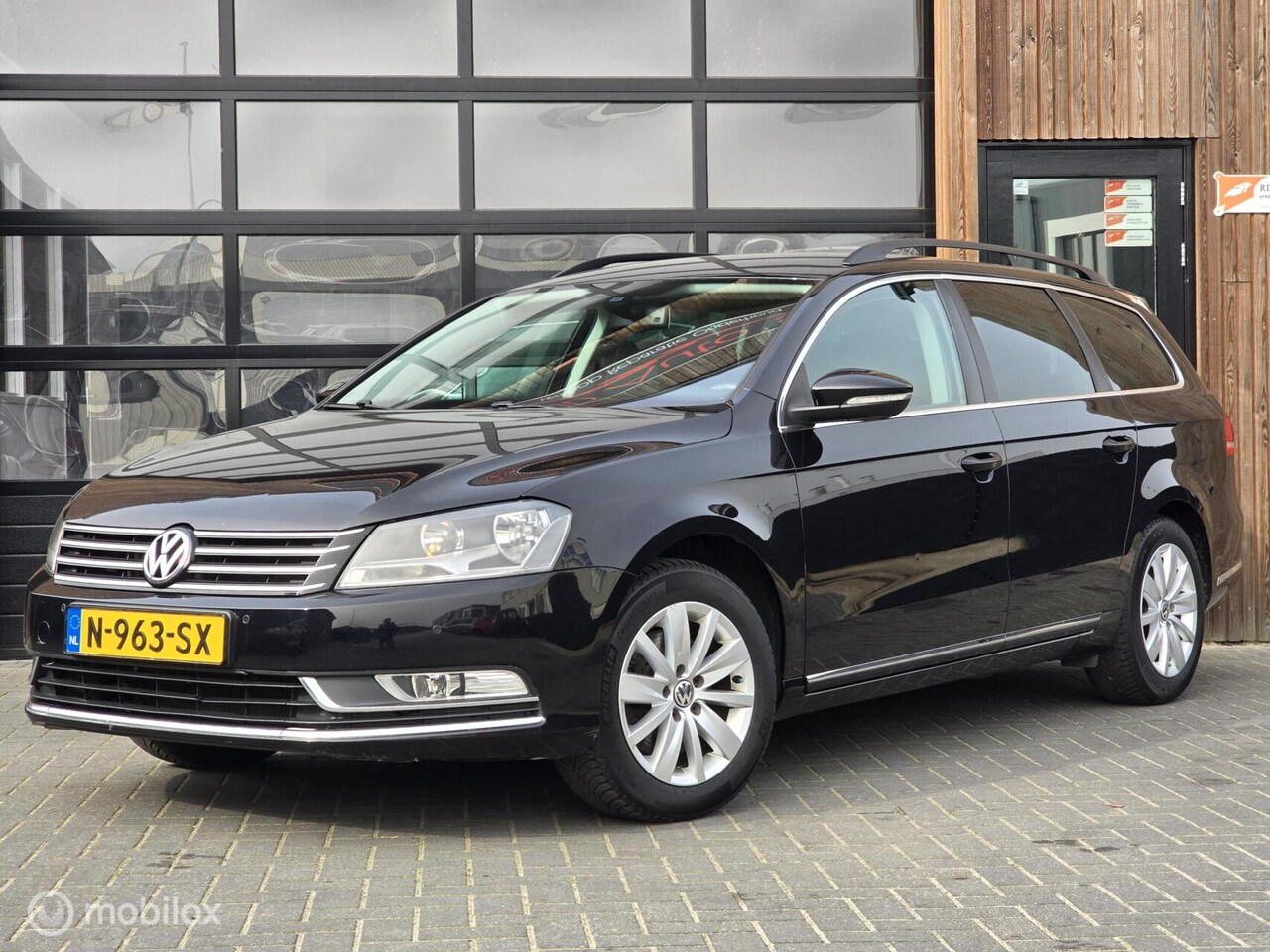 Volkswagen Passat Variant - 1.4 TSI 122PK CLIMA PDC TREKHAAK - AutoWereld.nl