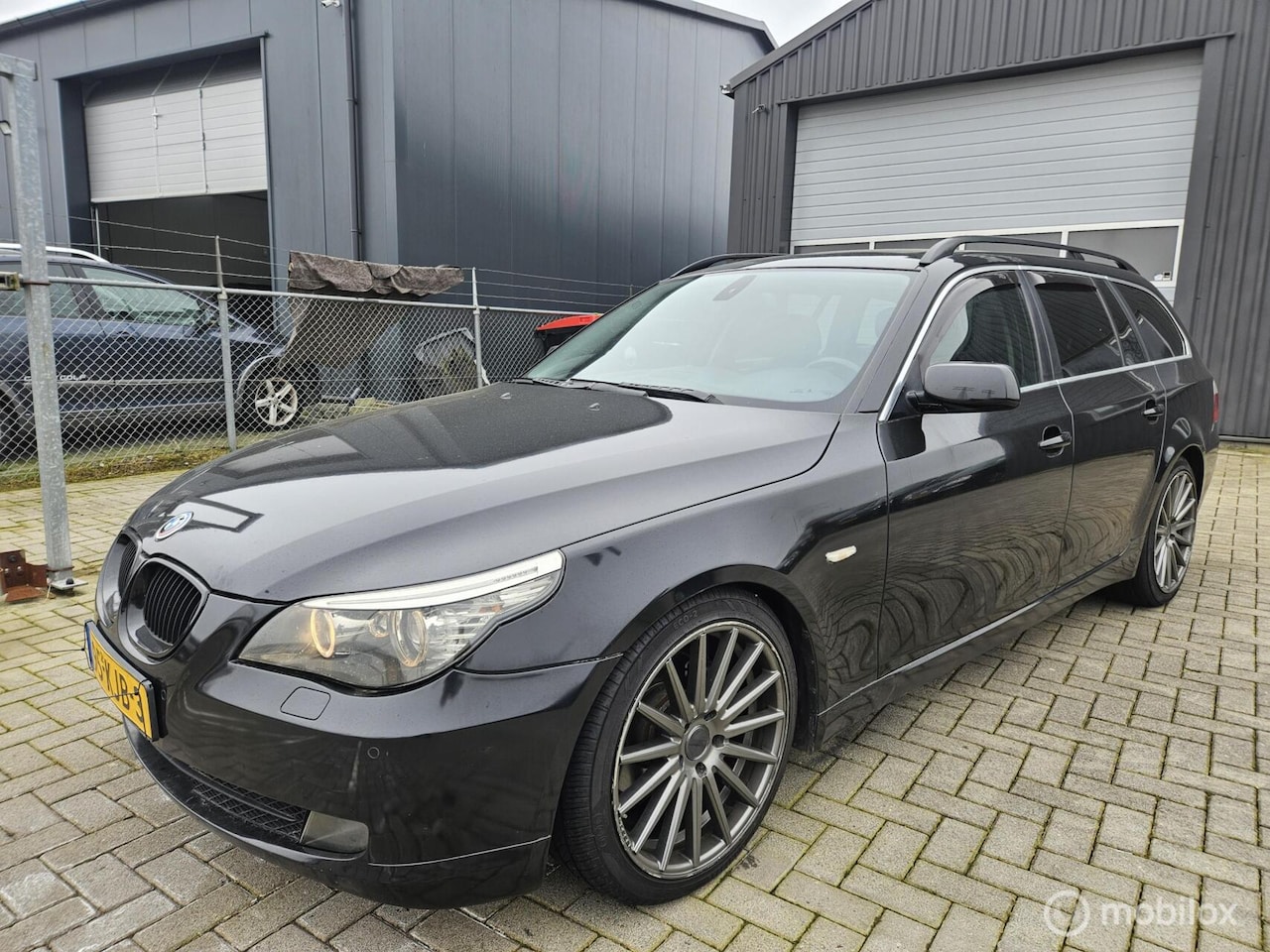 BMW 5-serie Touring - 525d Executive HANDEL/EXPORT APK 03/2027 - AutoWereld.nl