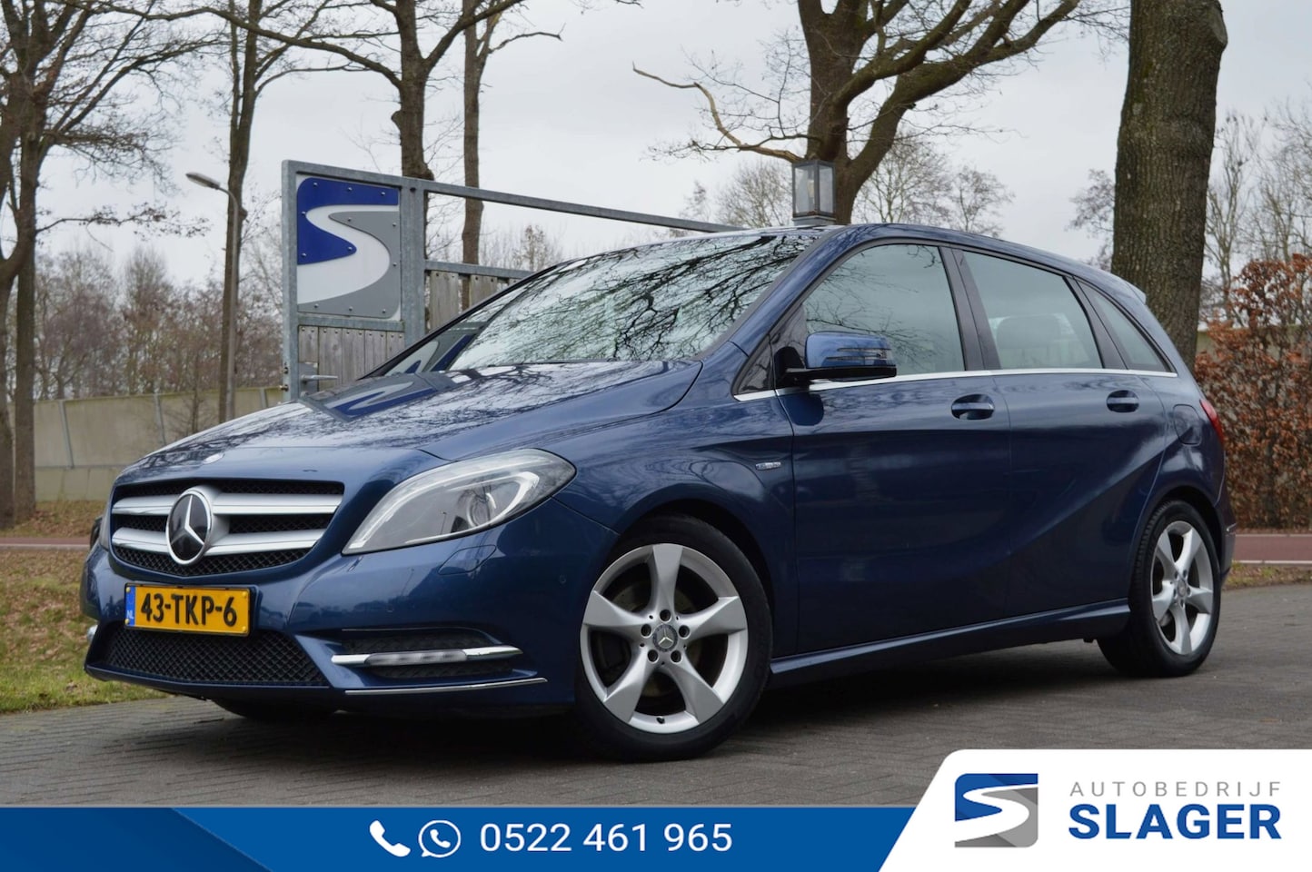 Mercedes-Benz B-klasse - 180 Ambition | Xenon | Leder | Trekhaak - AutoWereld.nl